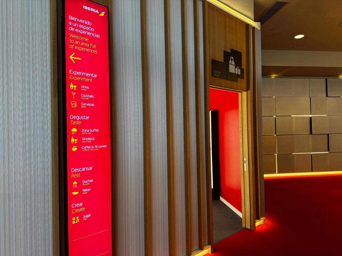 Iberia Velazquez Lounge Madrid MAD signs