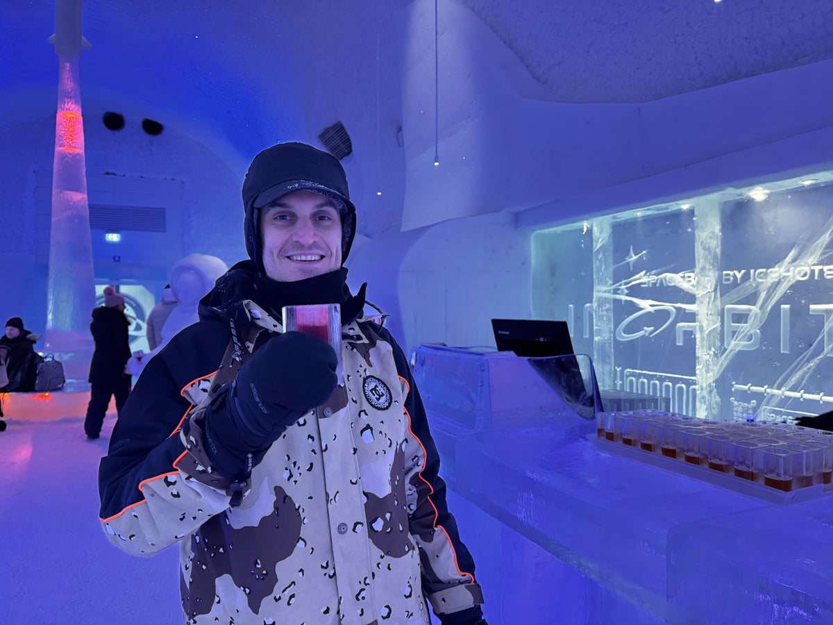 Ice Hotel Sweden Choice Ascend Ice Bar Ryan drink