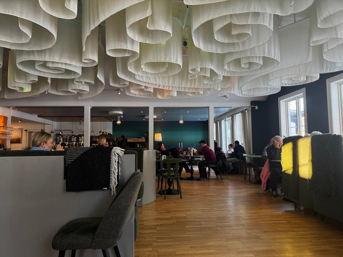 Ice Hotel Sweden Choice Ascend Restaurant rear seating