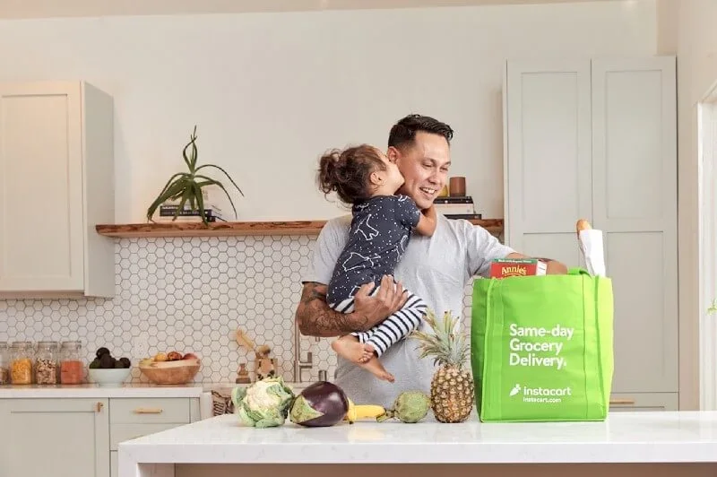 Instacart dad unpacking groceries Instacart dad unpacking groceries