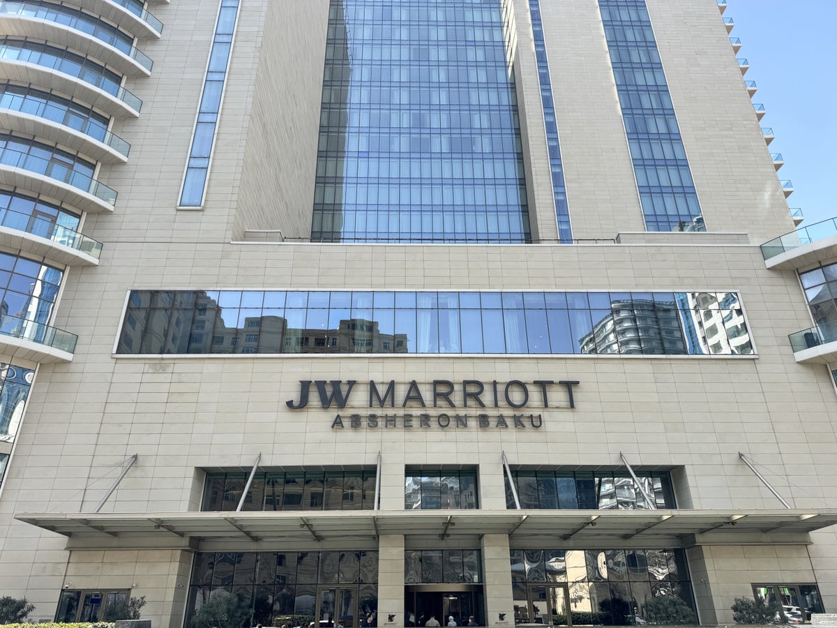 JW Marriott Absheron Baku Exterior Entrance Wider