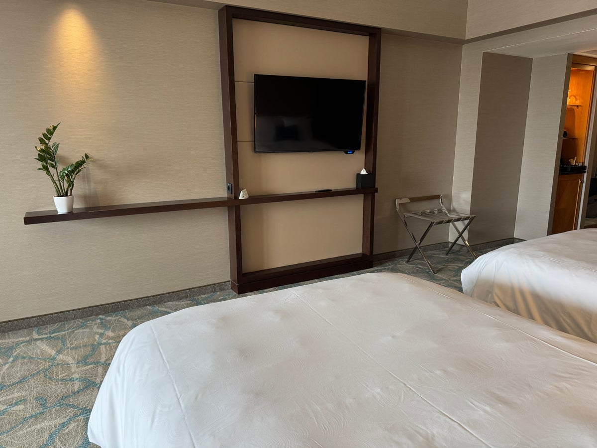 JW Marriott Bucharest Grand Hotel Executive Grand Room tv