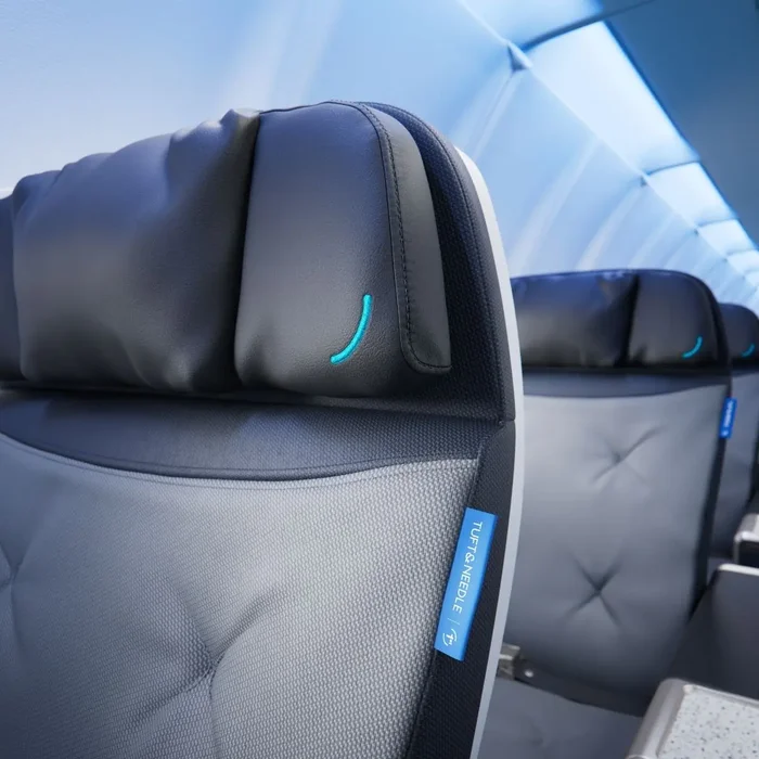 JetBlue BlueFirst seat detail