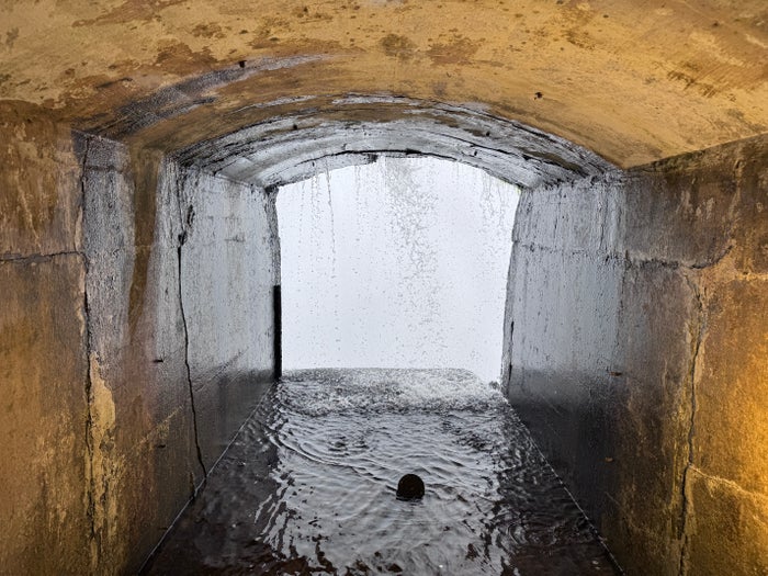 Journey Behind the Falls tunnel portal