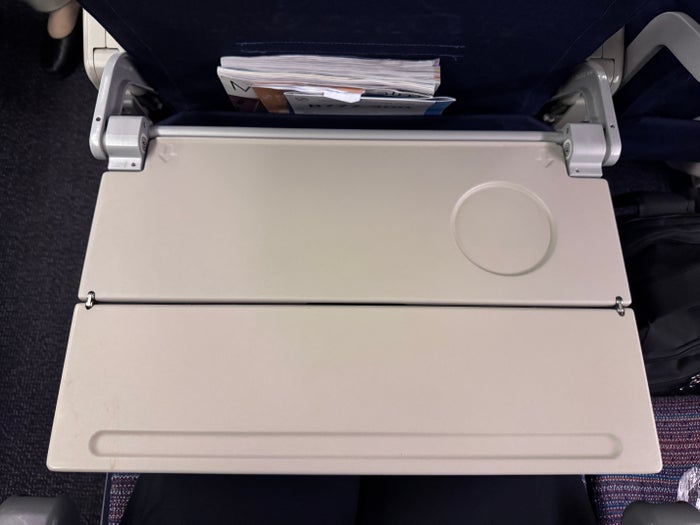 Korean Air B777 300 LHR ICN economy tray table