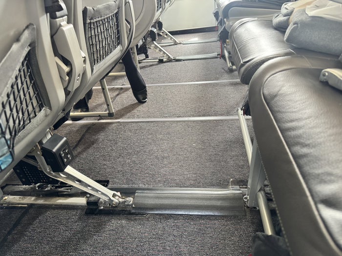 LATAM A320 Premium Economy Legroom Floor Space