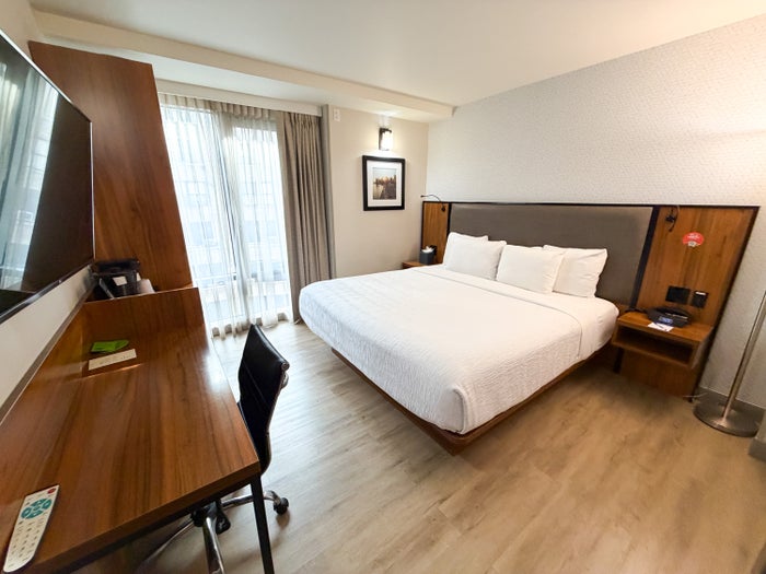La Quinta by Wyndham New York City Bedroom La Quinta by Wyndham New York City Bedroom