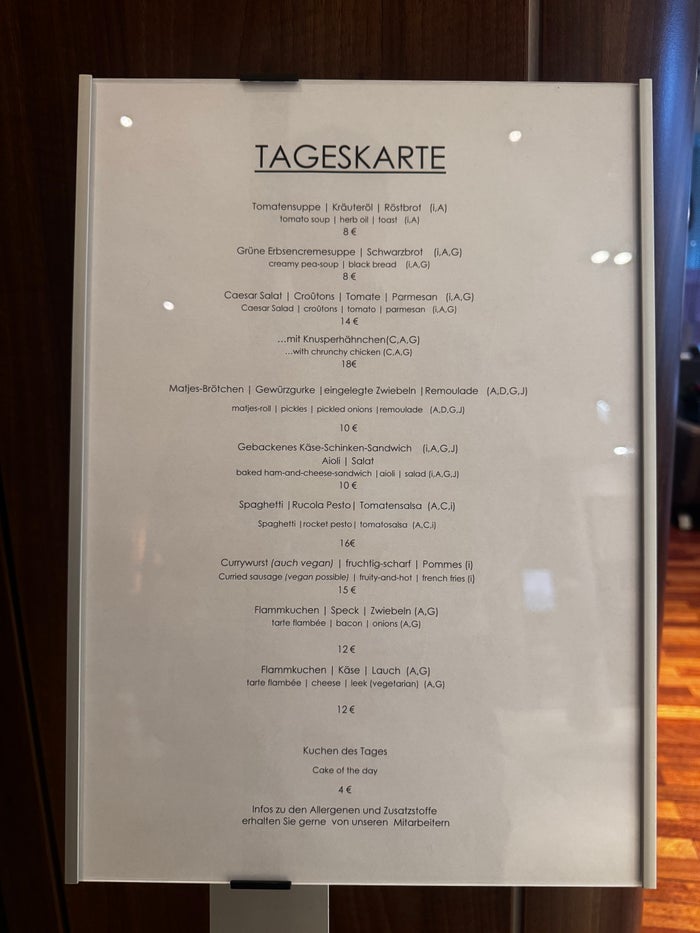 Lindner Hotel Hamburg Am Michel JdV Hyatt Lacoon Bar Restaurant menu