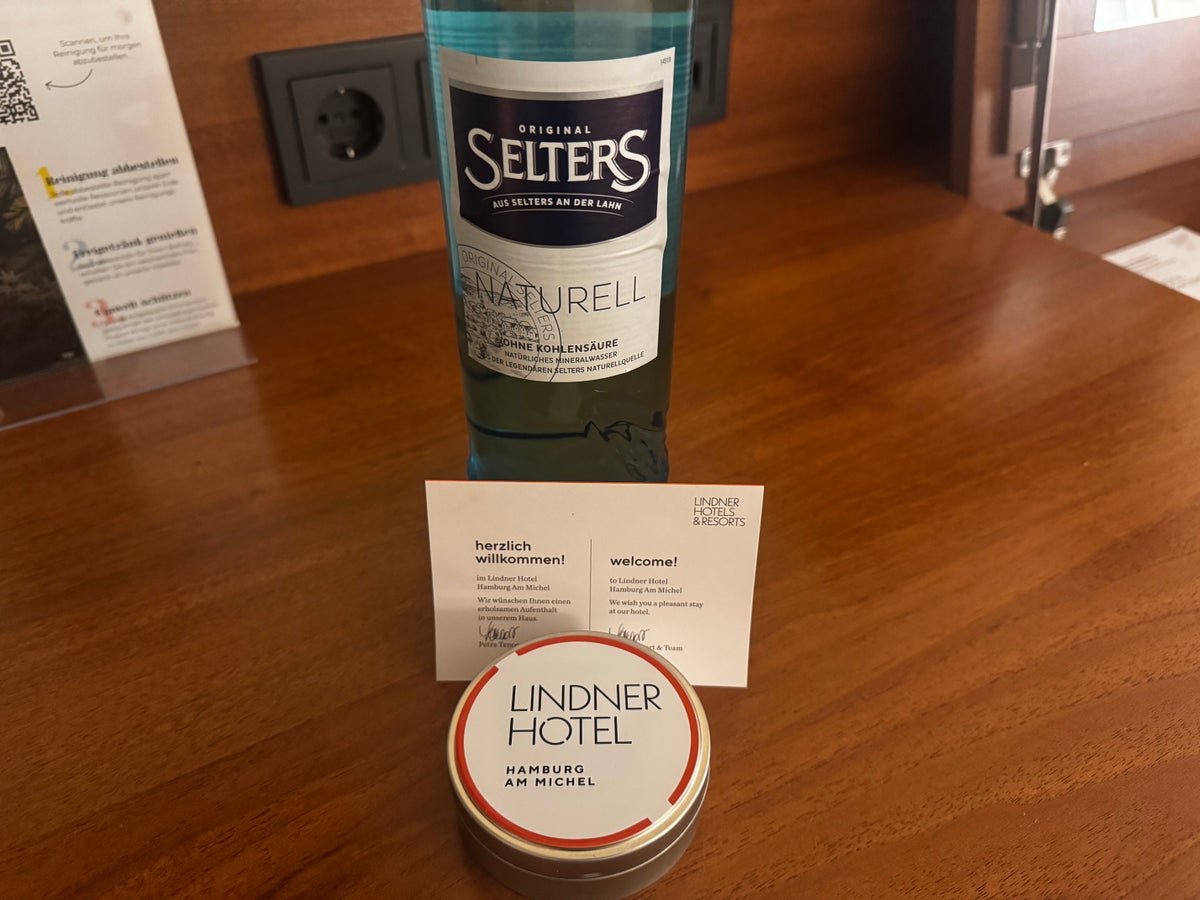 Lindner Hotel Hamburg Am Michel JdV Hyatt welcome gift