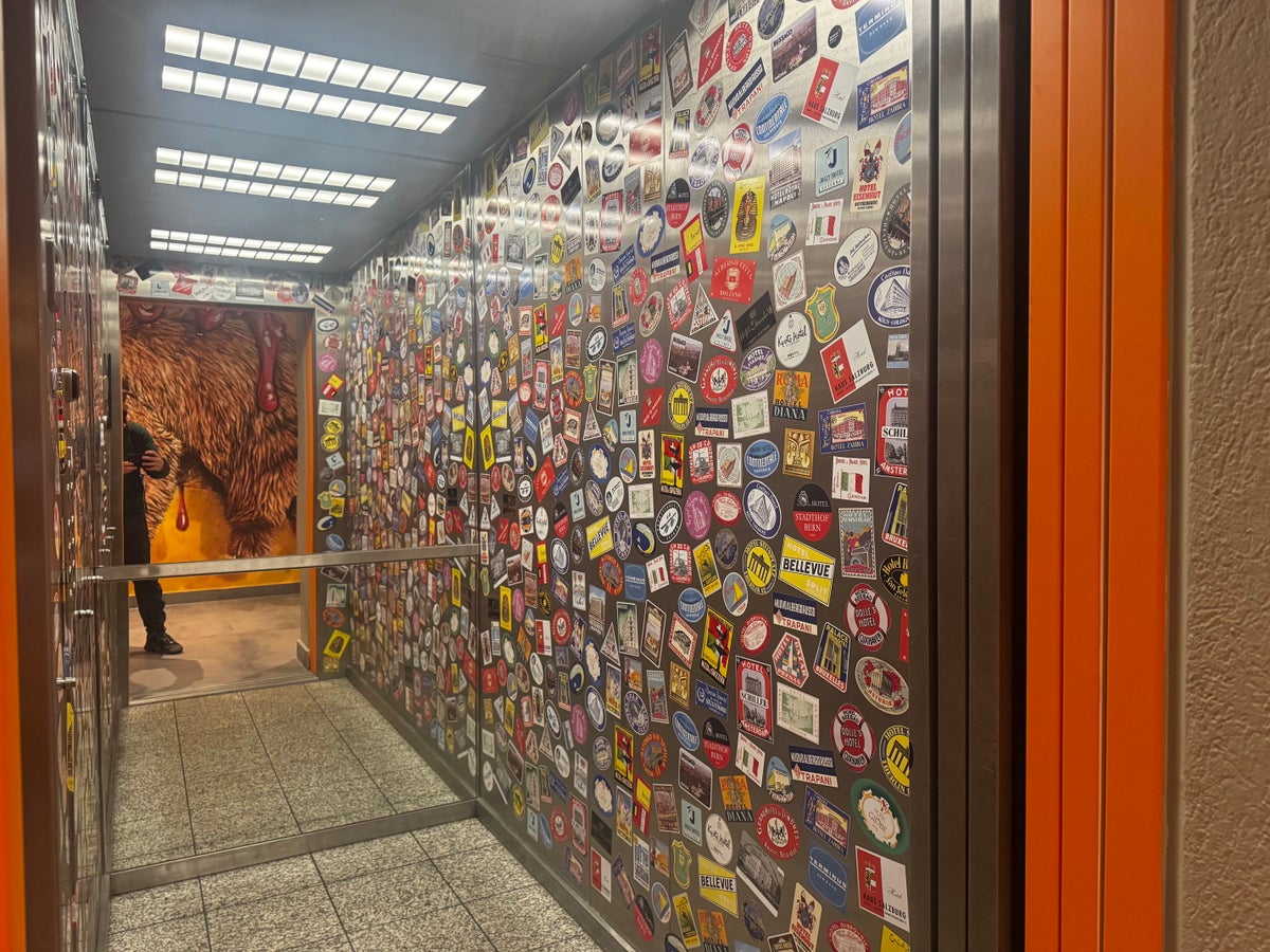 Me and All Hotel Berlin East Side elevator