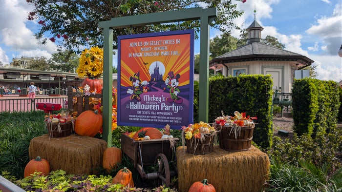 Mickey Mickey's Not So Scary Halloween Party entrance tickets