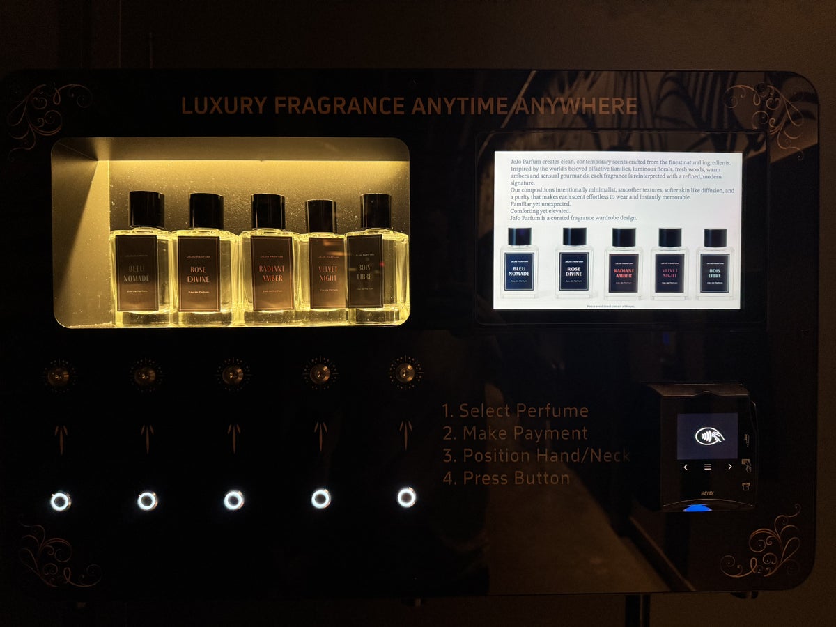Moxy Miami Wynwood Luxury Fragrance Vending Machine Moxy Miami Wynwood Luxury Fragrance Vending Machine