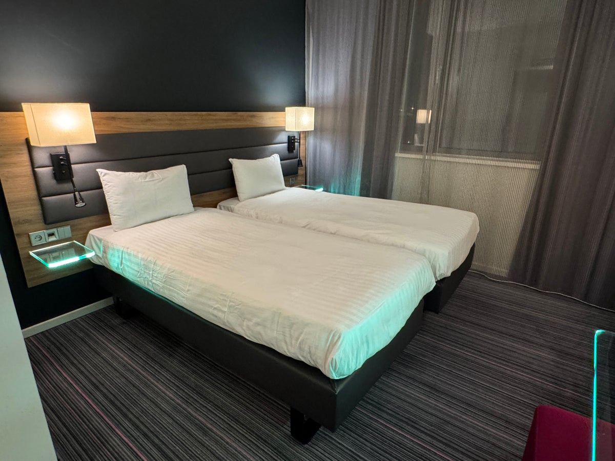 Moxy Paris Charles de Gaulle Airport twin beds