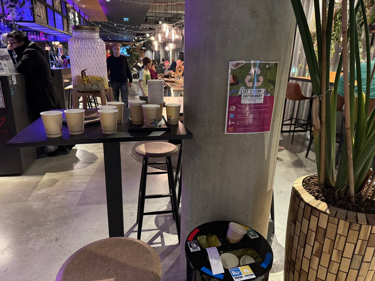 Moxy Paris Charles de Gaulle Airport water overflow Moxy Paris Charles de Gaulle Airport water overflow