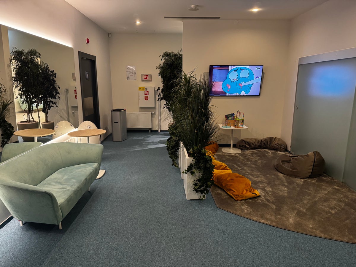 Narbutas Business Lounge Vilnius VNO kids area