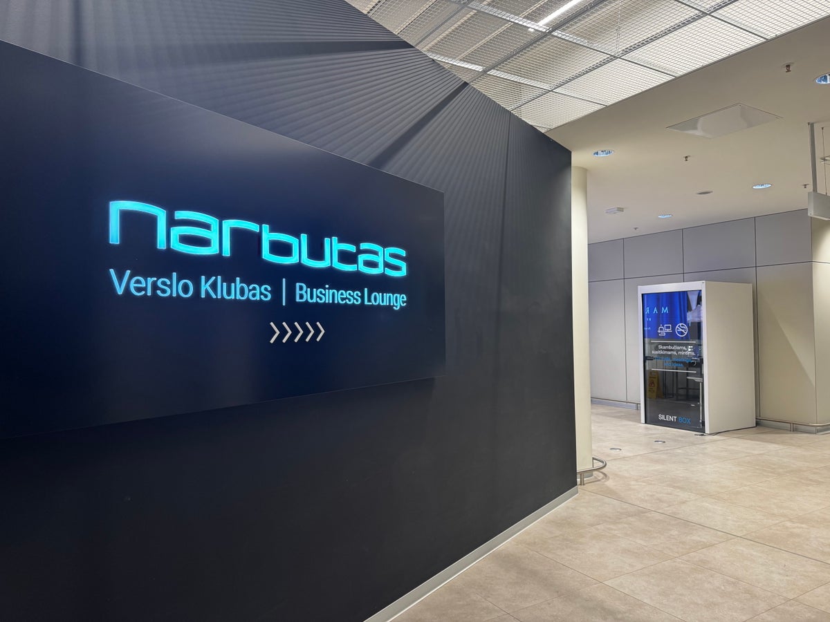 Narbutas Business Lounge Review: The Only Priority Pass Lounge in Vilnius, Lithuania