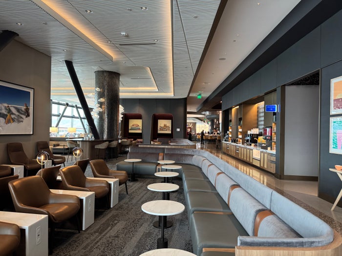 New Delta Sky Club SLC Lounge Chairs New Delta Sky Club SLC Lounge Chairs