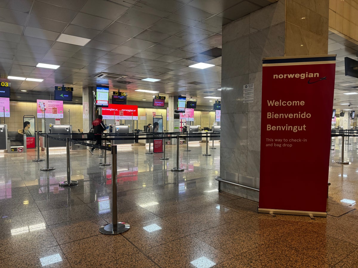 Norwegian check in BCN T2 Norwegian check in BCN T2