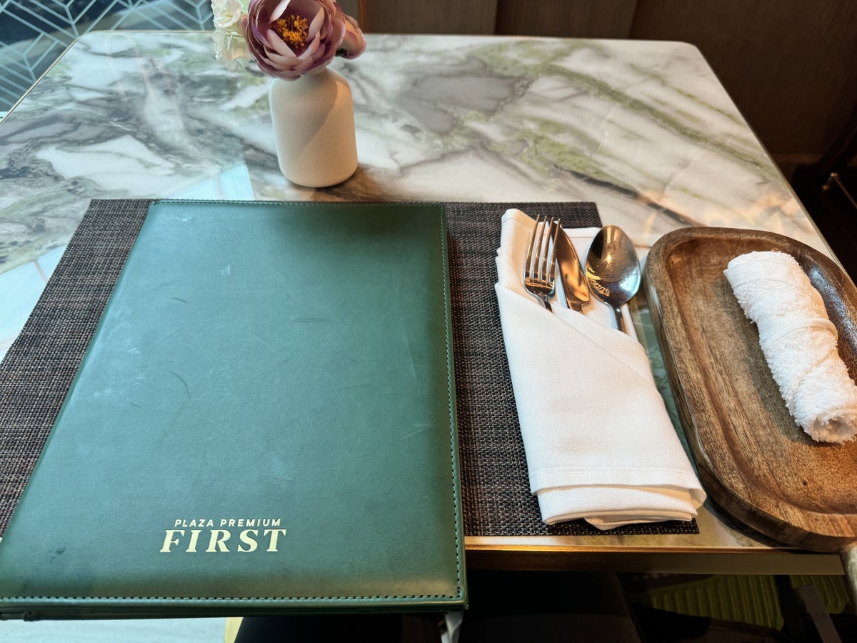 Plaza Premium First DFW Place Setting