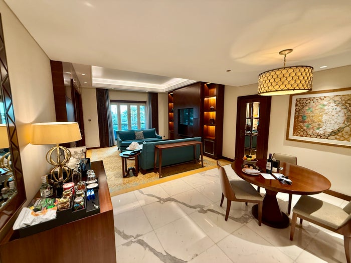 Ritz Carlton Dubai Suite Overview