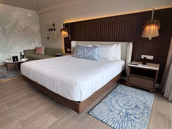 Royalton Vessence Barbados room king bed