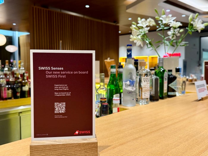 SWISS Senses sign First Class Lounge Zurich