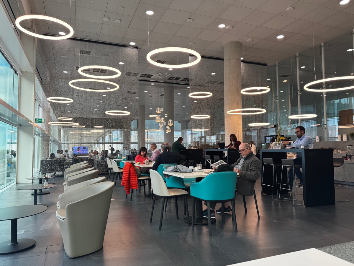 Sala VIP Colomer Lounge BCN dining area