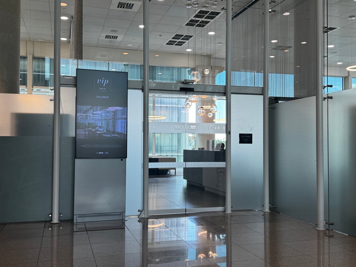 Sala VIP Colomer Lounge BCN entrance
