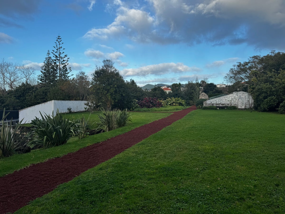 Senhora da Rosa Mr Mrs Smith Azores hot tub path