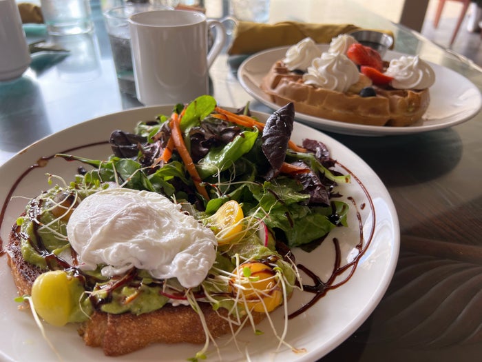 Sheraton Kauai Coconut Beach avocado toast breakfast