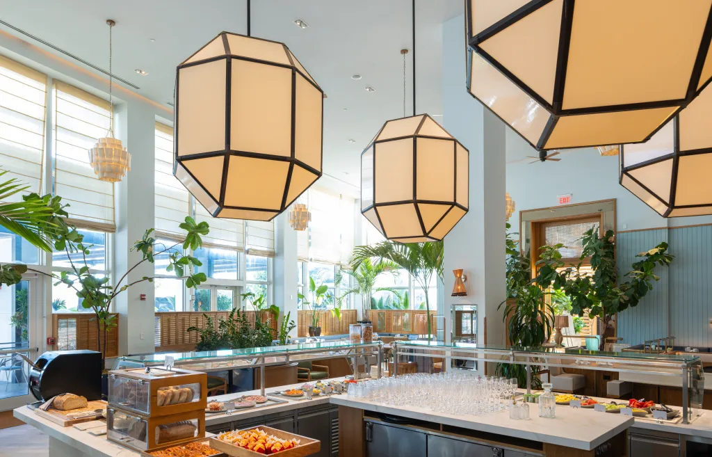 Signia by Hilton Diplomat Beach Resort Palmea