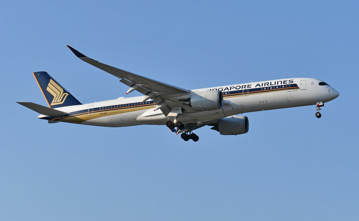 Singapore Airlines A350 900ULR Landing JFK