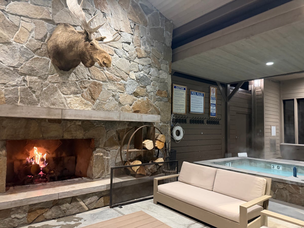 Snowpine Lodge Hot Tubs