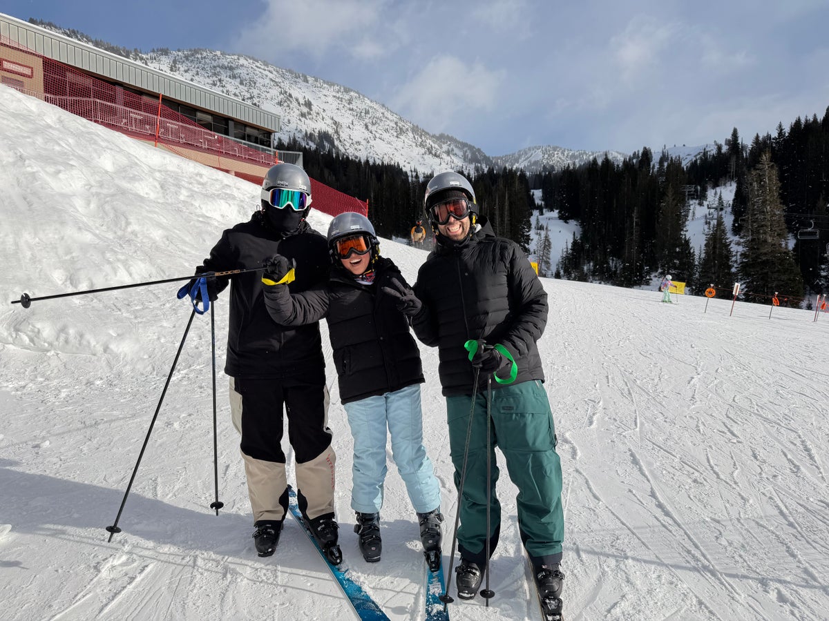 Snowpine Lodge Stella Skiing