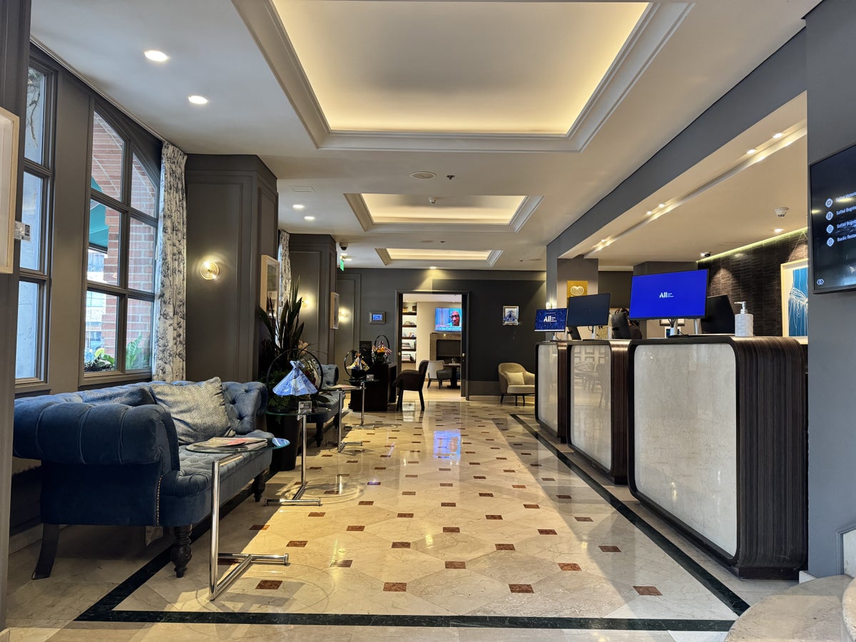 Sofitel Bogota Victoria Regia Lobby Reception