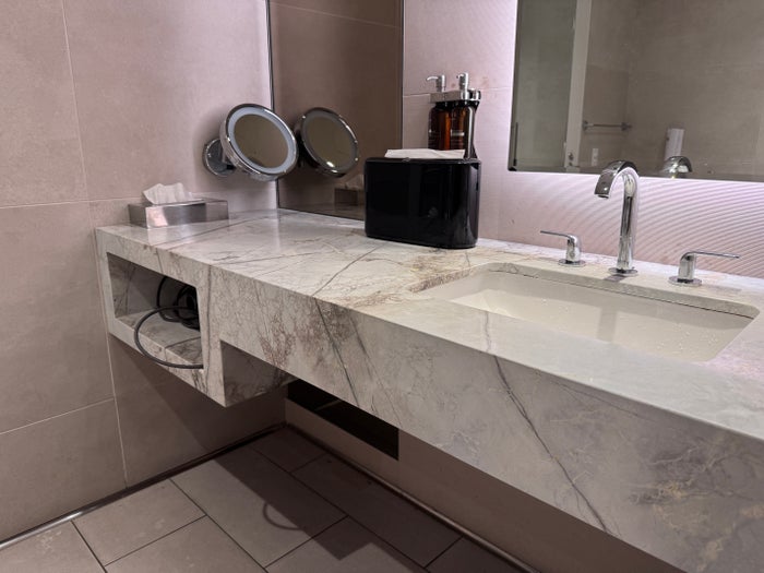 Soho Lounge JFK shower suite vanity