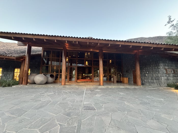 Tambo del Inka Marriott Luxury Collection Exterior Entrance