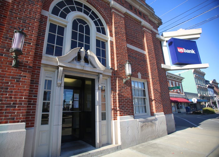 US Bank Center St
