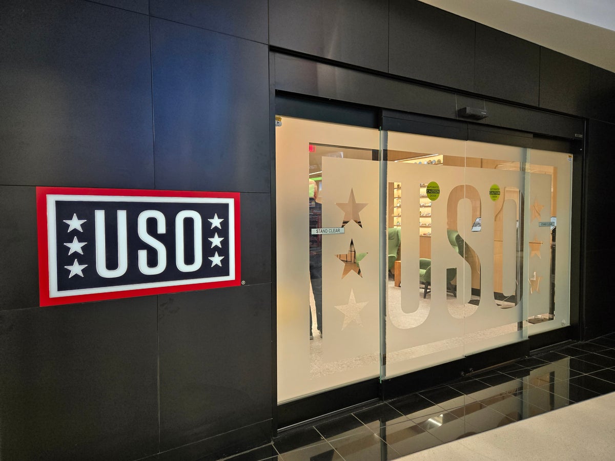 USO at PHL