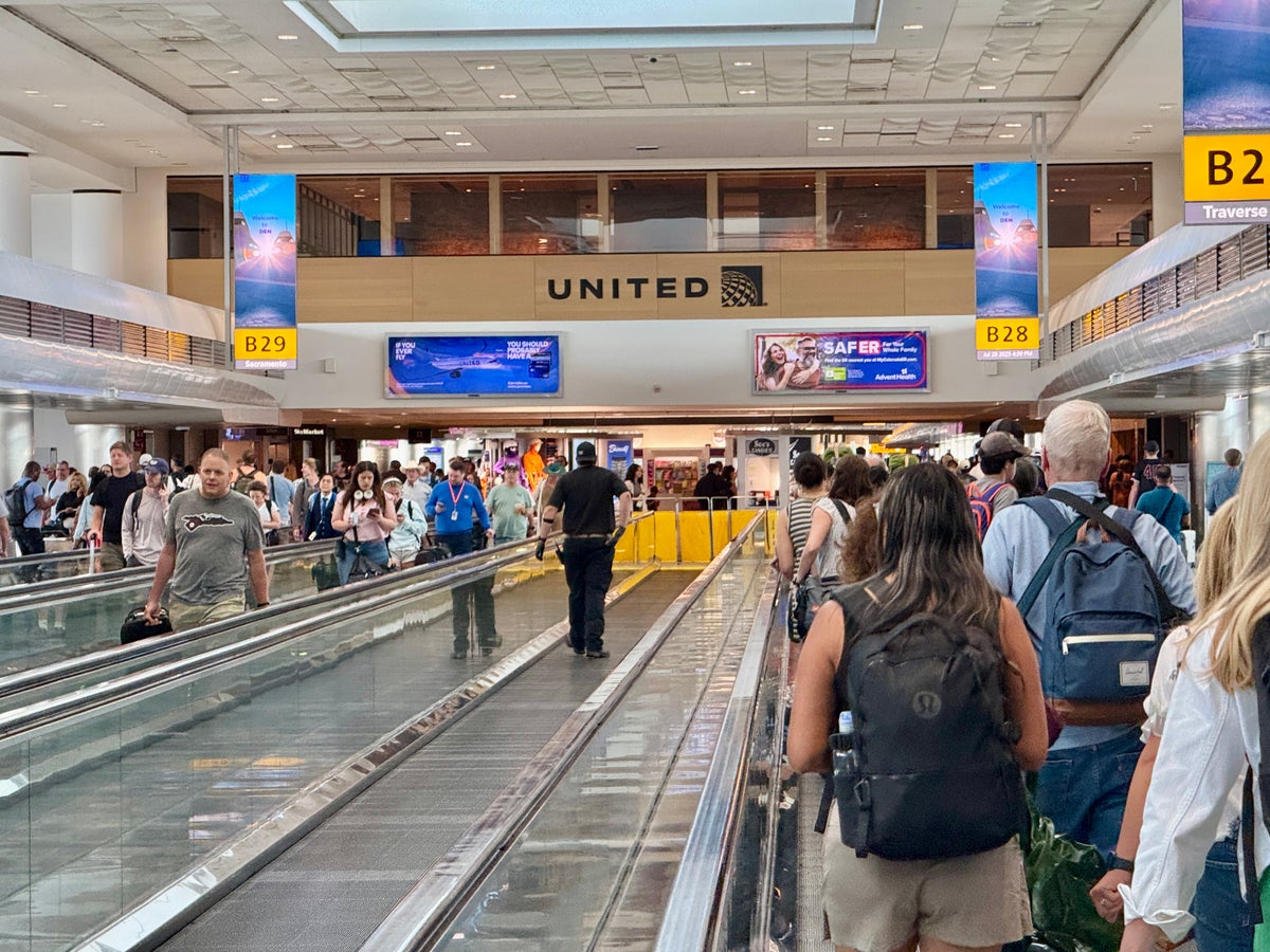 Maximize Layover Adventures With These Flight Attendant Tips