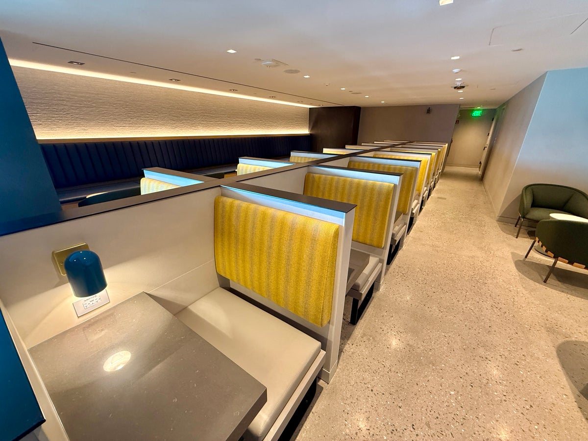United Club Denver B West Level 3 Bar Benches