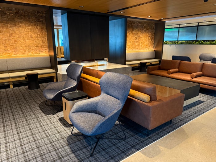 United Club Denver B West Level 3 Fireplace Seating United Club Denver B West Level 3 Fireplace Seating