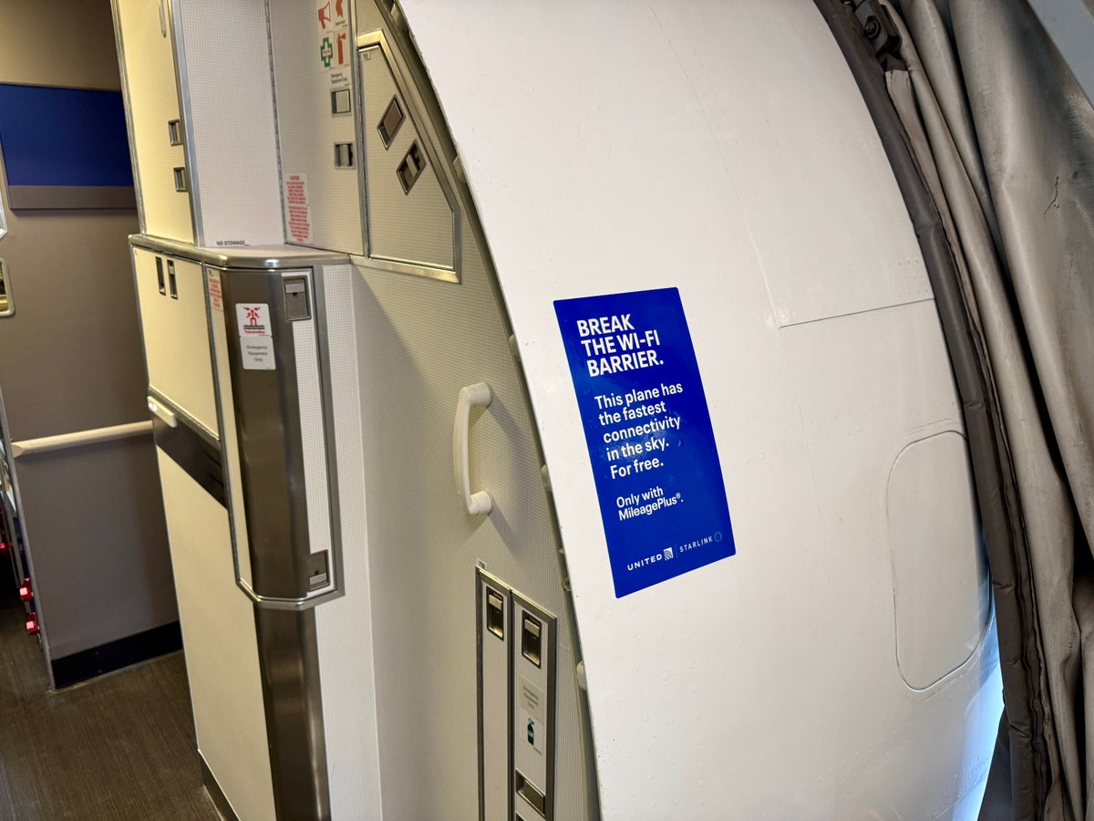 United Starlink Aircraft Decal