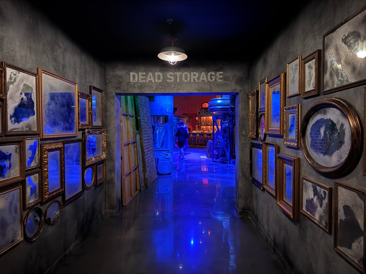 Universal Horror Unleashed Las Vegas Dead Storage