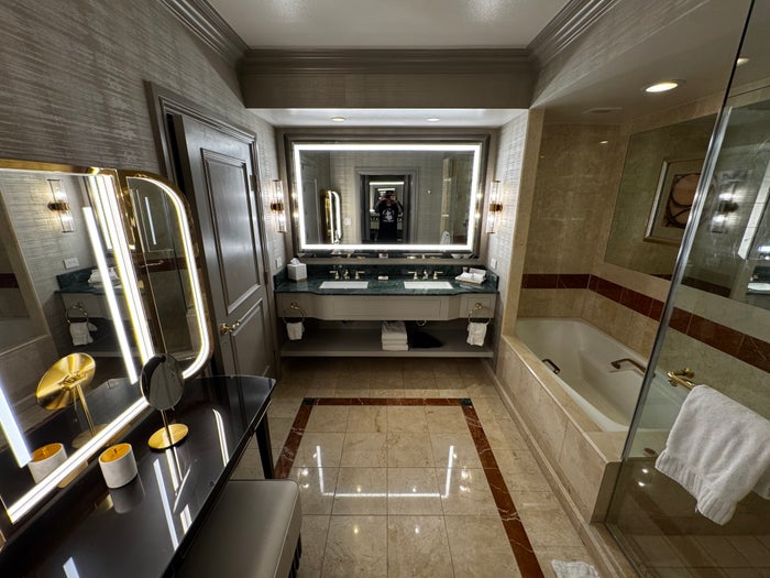 Venetian Las Vegas Remodeled Luxury King Suite bathroom Venetian Las Vegas Remodeled Luxury King Suite bathroom