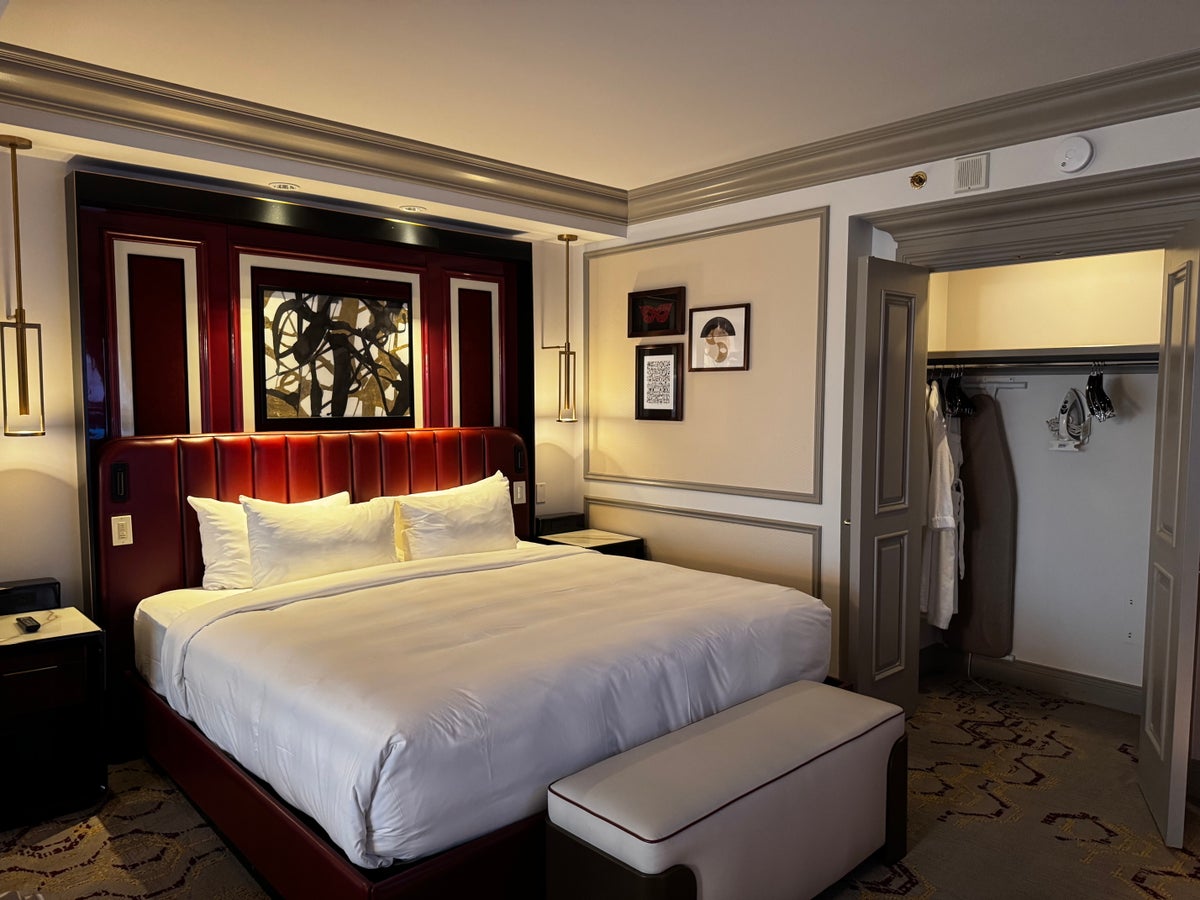 Venetian Las Vegas Remodeled Luxury King Suite bedroom
