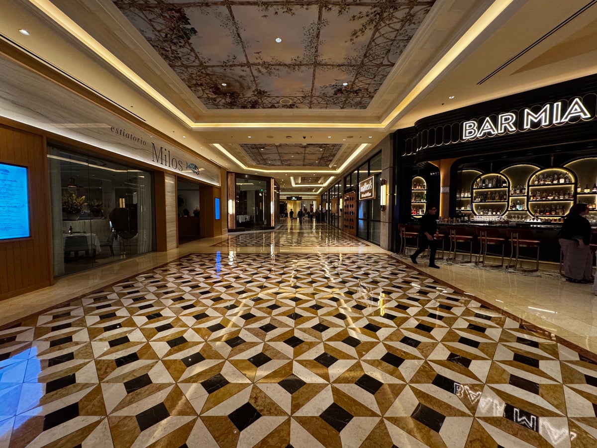 Venetian Las Vegas restaurant row