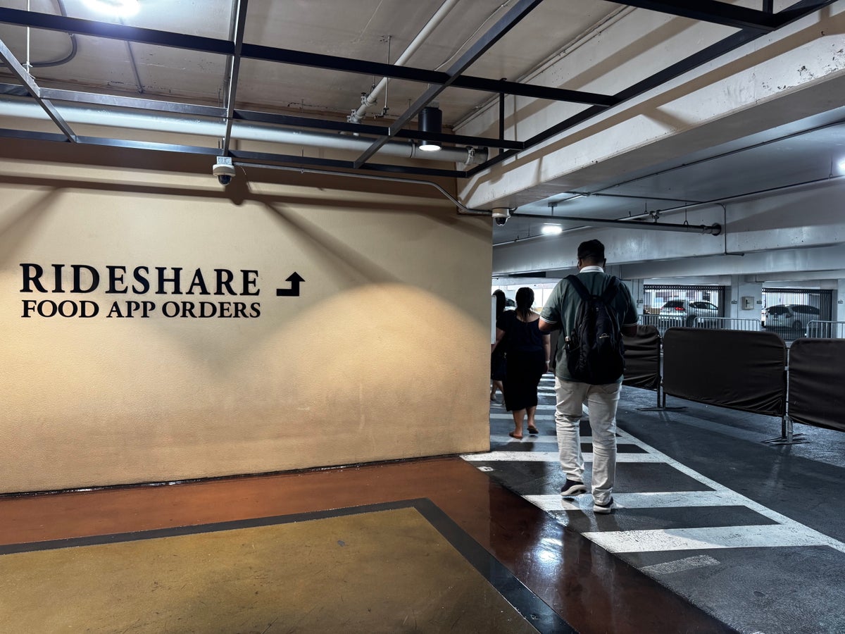 Venetian Las Vegas rideshare pickup