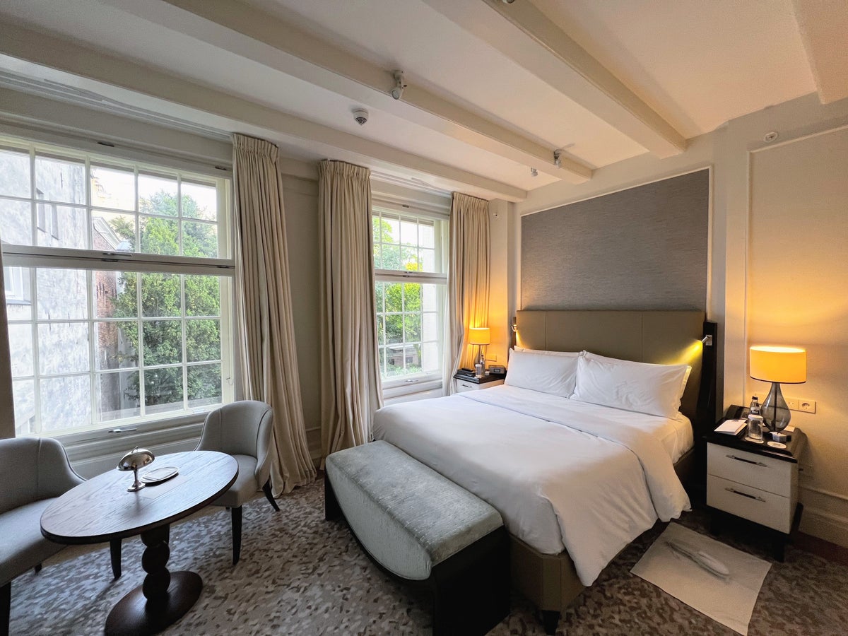 Waldorf Astoria Amsterdam guest room