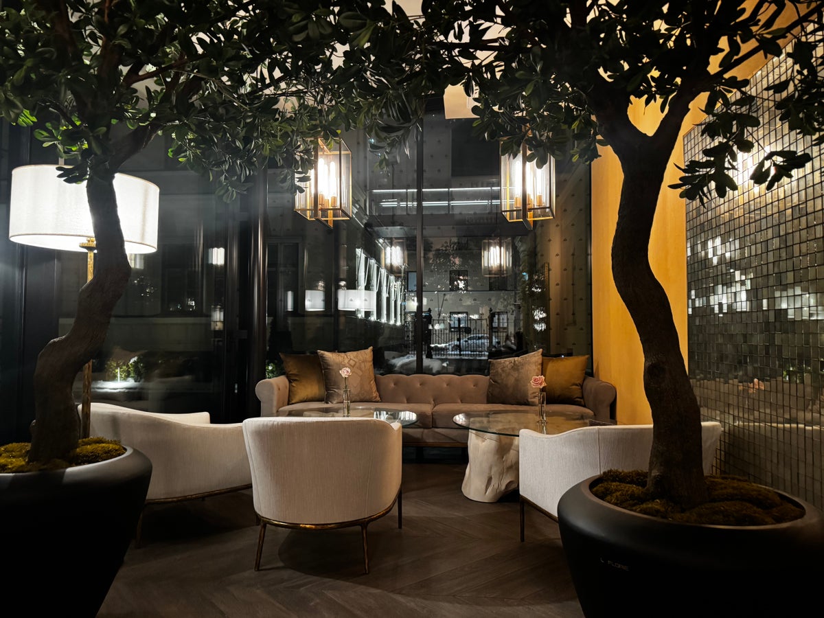 Waldorf Astoria Helsinki Lilja Terrace far seating